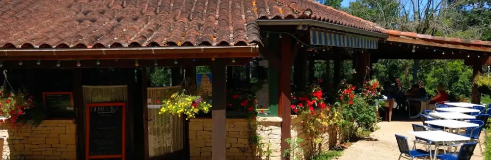 Restaurant à Grézels